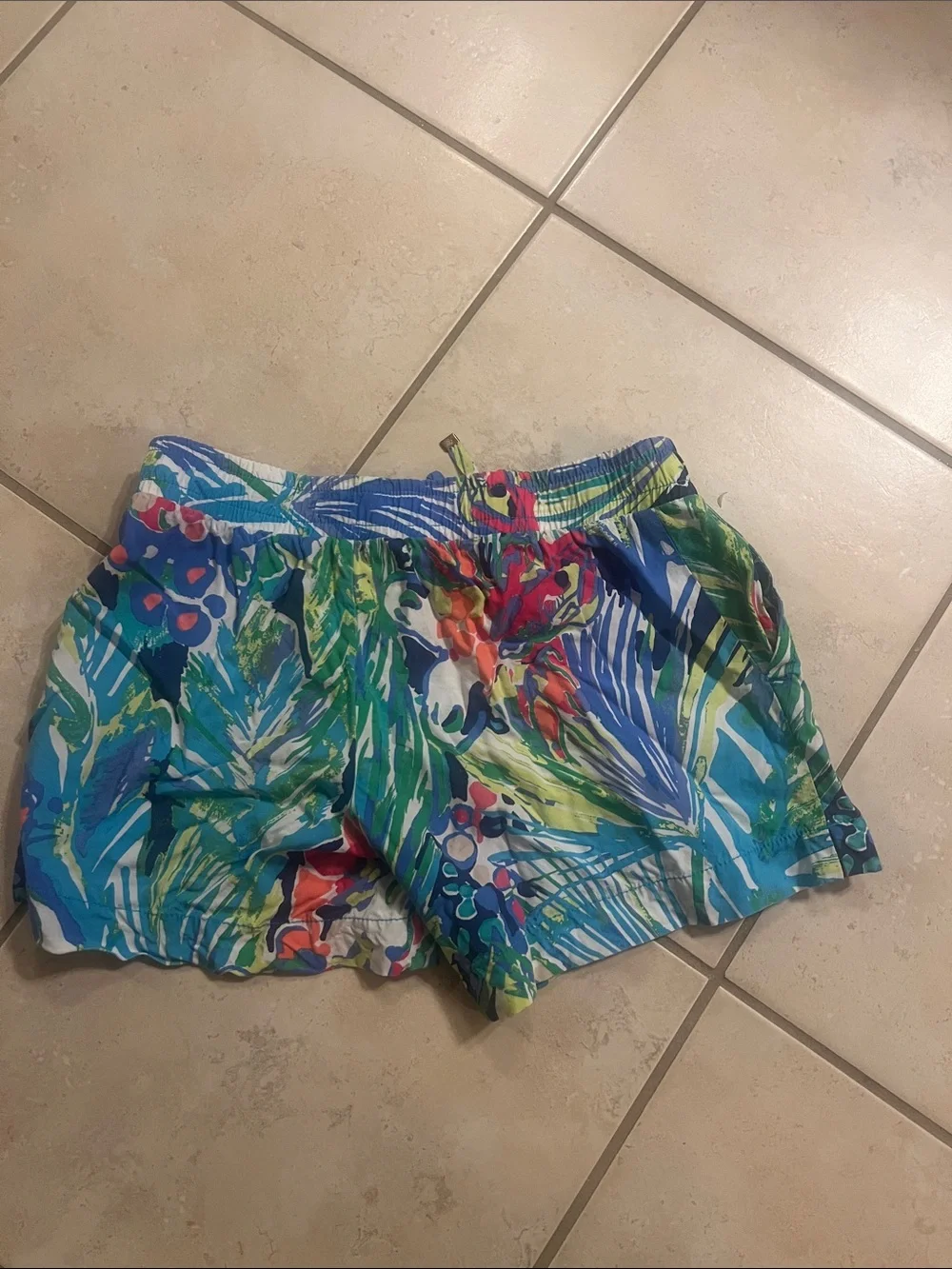 Lilly Pulitzer Multicolor Tropical Print Athletic Shorts - Blue/Green/Pink